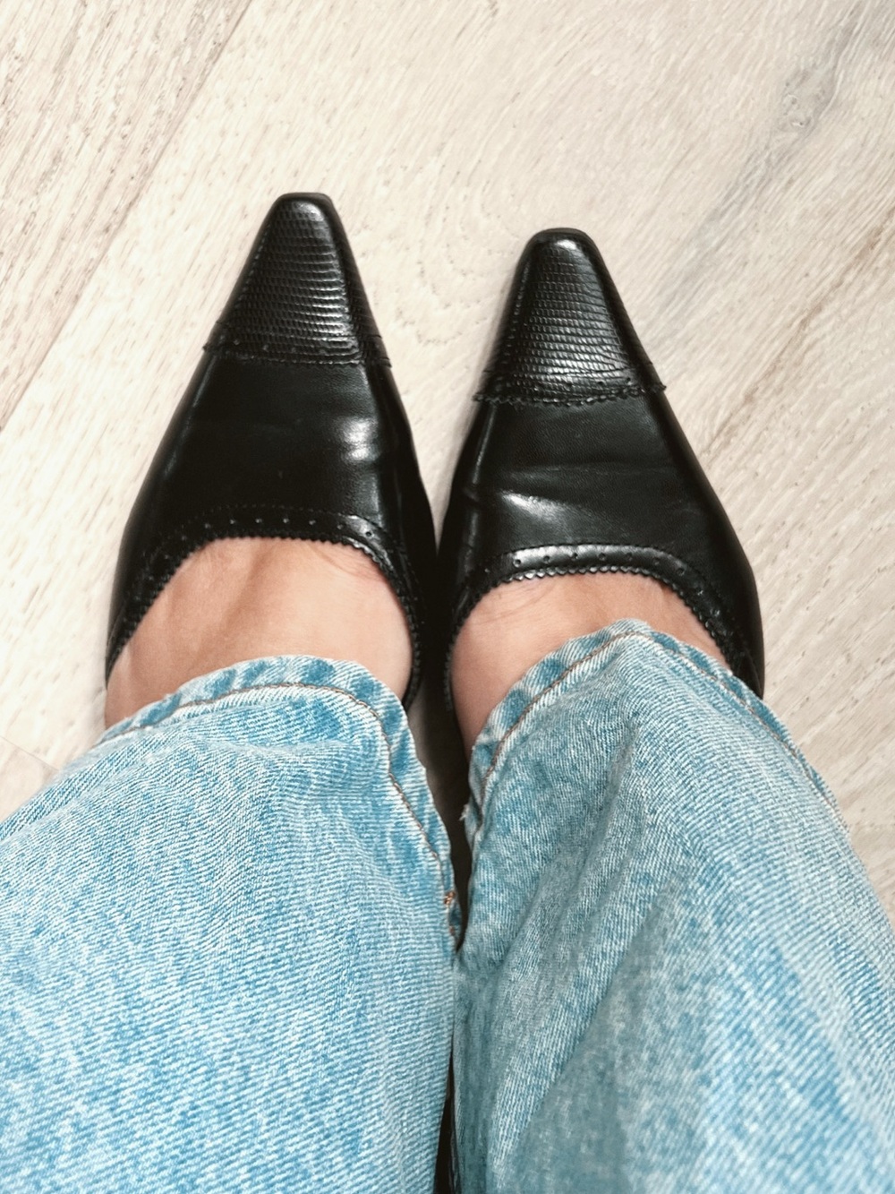 2002 Vintage Liz Claiborne | Classic Black Kitten Heel Mary Janes